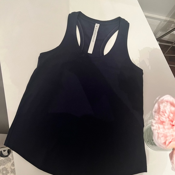 NEW Lululemon love tank top size 2 navy blue - Picture 3 of 5